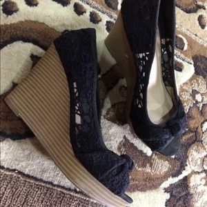 Barely used mesh platform heels